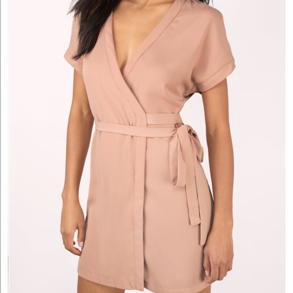 Tobi wrap dress in Navy